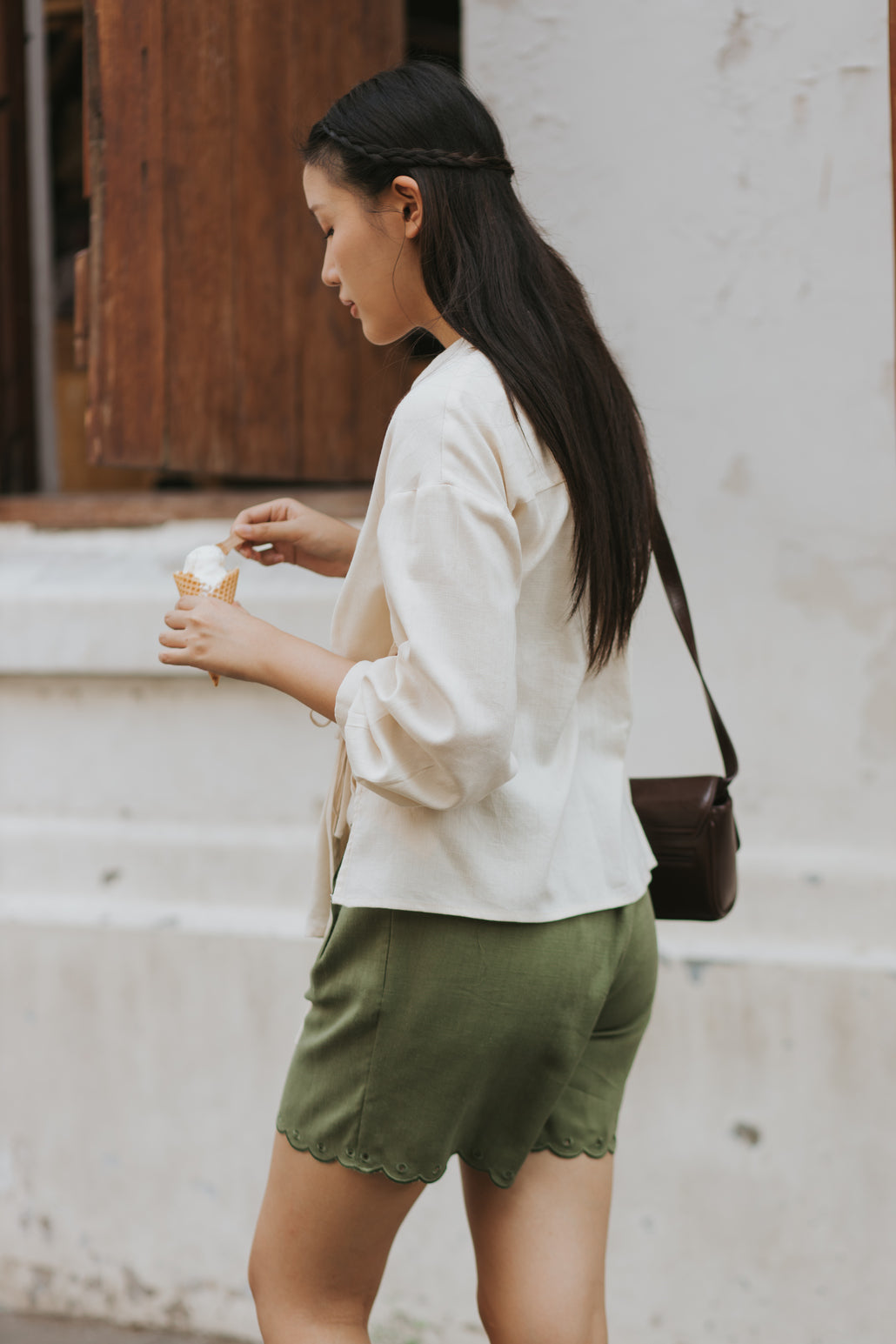 Zinnia Shorts in Olive Embro